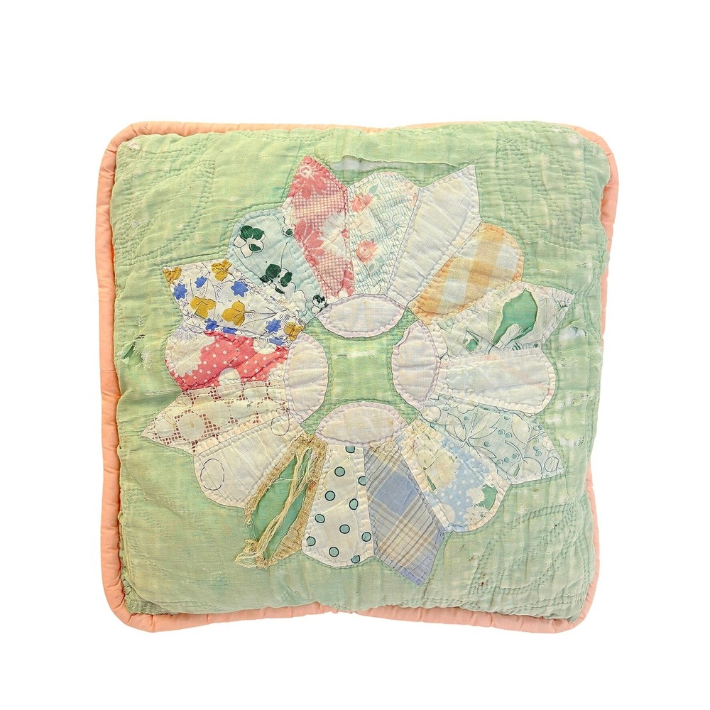 Antique Dresden Plate Pillow from 100+ old Patchwork Quilt‎ Hand Made Quilted